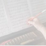 Bei der Komposition am Klavier